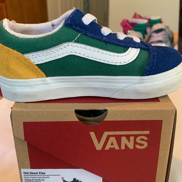 Vans 6.5T Old Skool yacht club color block sneakers. - Picture 6 of 10